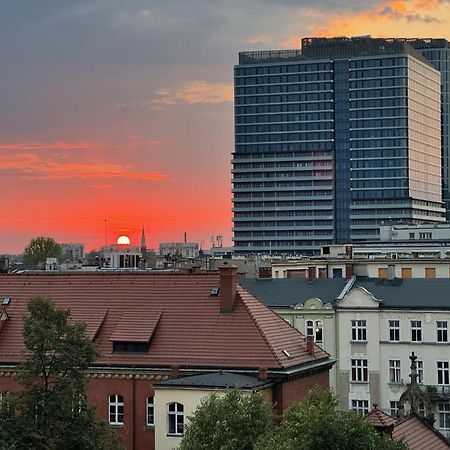 Kato Cosi Apartamento Katowice Exterior foto